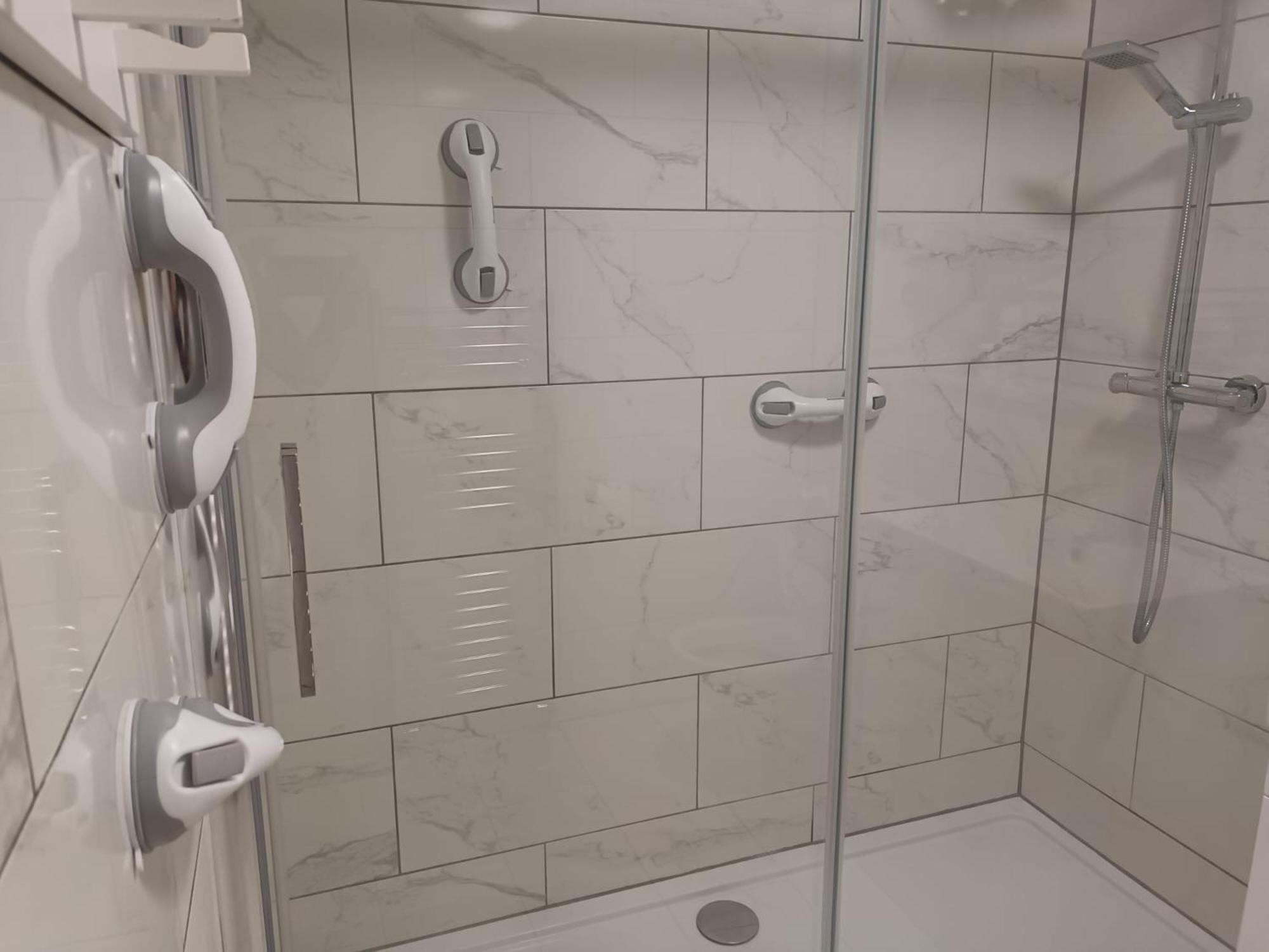 Spacious Elegant 2-Br Apartment In Aberdeen City Centre Dış mekan fotoğraf